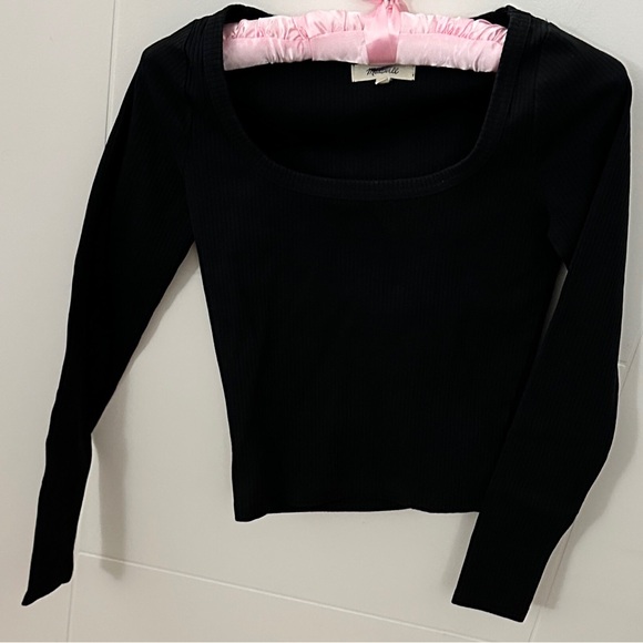 Madewell Tops - Madewell Black Long Sleeve Crop Top